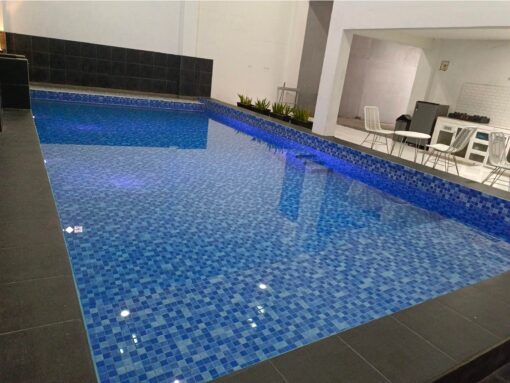 MCI 2 Pool